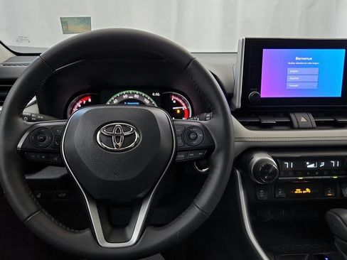 Used 2025 Toyota RAV4 XLE w/ Convenience Package AWD/4WD image 36