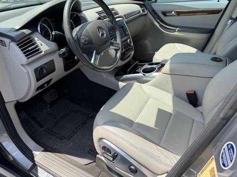 Used 2012 Mercedes-Benz R 350 4MATIC image 12