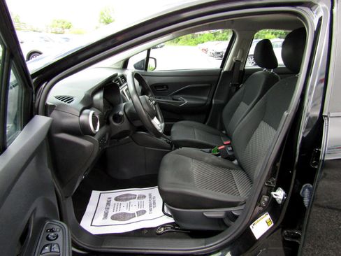 Used 2021 Nissan Versa S image 16