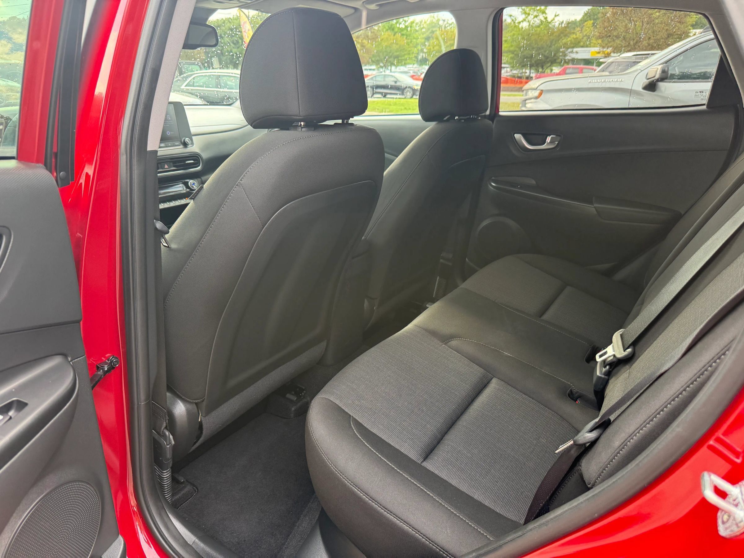 Used 2022 Hyundai Kona SEL w/ Convenience Package FWD image 10