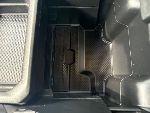 Used 2023 RAM 1500 Big Horn AWD/4WD image 33