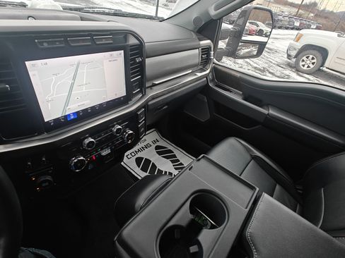 Used 2024 Ford F350 Lariat w/ Camper Package image 27