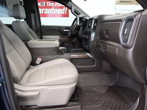 Used 2020 Chevrolet Silverado 1500 LT Trail Boss AWD/4WD image 12