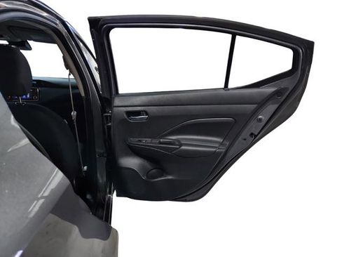 Used 2025 Nissan Versa SV image 24