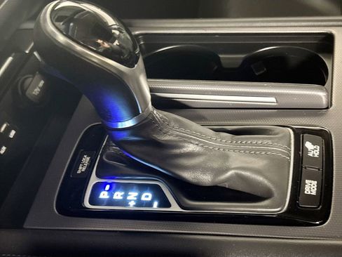 Used 2015 Hyundai Genesis 3.8 image 18