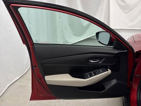 Used 2023 Honda Accord EX image 10