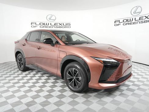 New 2026 Lexus RZ 350e image 3