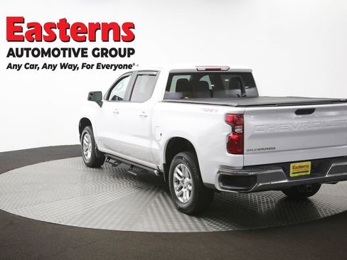 Used 2023 Chevrolet Silverado 1500 LT AWD/4WD image 66