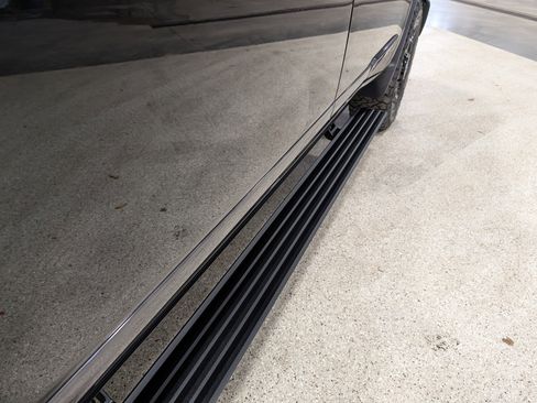 Used 2024 Chevrolet Silverado 2500 High Country w/ High Country Premium Package image 11