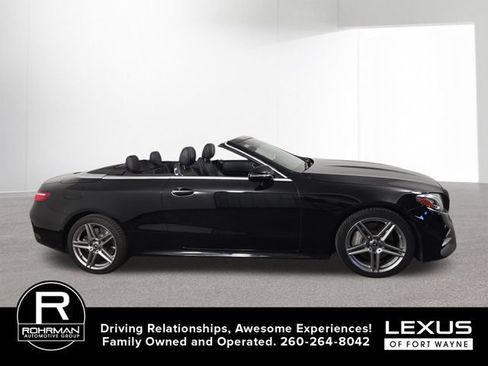 Used 2018 Mercedes-Benz E 400 4MATIC Cabriolet image 5