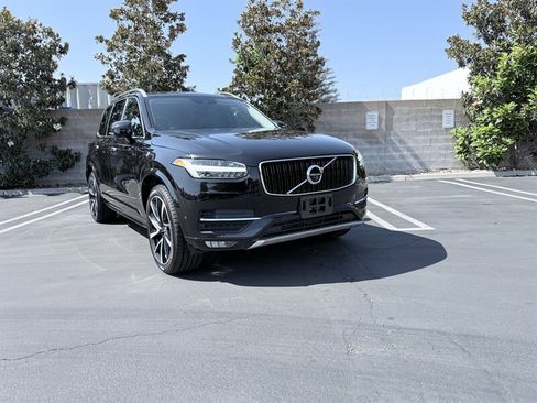 Used 2019 Volvo XC90 T6 Momentum w/ Advanced Package AWD/4WD image 2