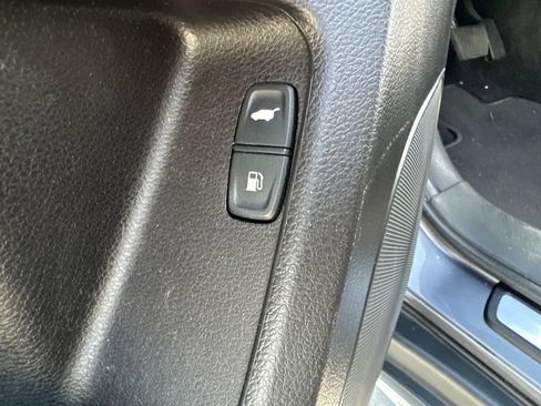 Used 2020 Acura MDX FWD image 16