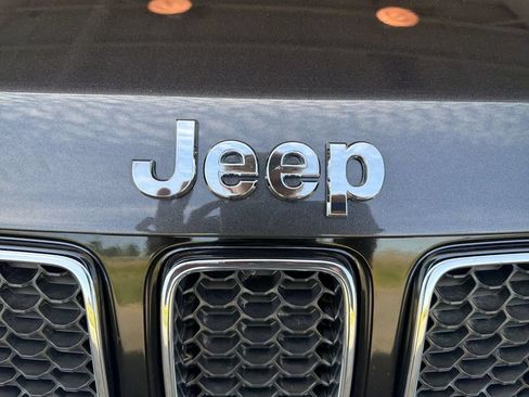 Used 2020 Jeep Compass Sport AWD/4WD image 30