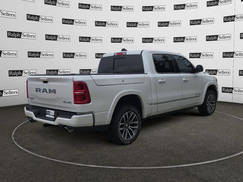Used 2025 RAM 1500 Limited w/ Body Color Bumper Group AWD/4WD image 5