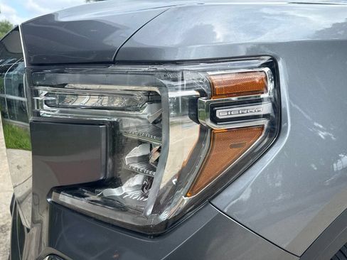 Used 2020 GMC Sierra 1500 Denali w/ Denali Ultimate Package AWD/4WD image 11