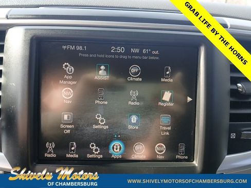 Used 2020 RAM 1500 Classic SLT image 18