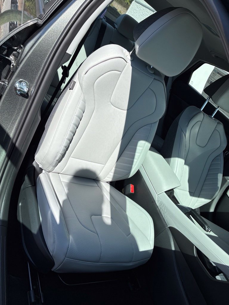New 2026 Hyundai Elantra SEL Sport FWD image 17