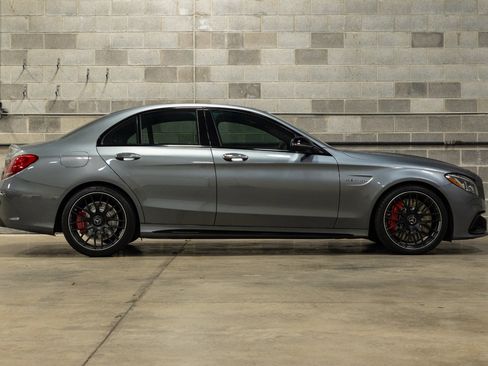 Used 2018 Mercedes-Benz C 63 AMG S image 8
