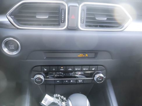 New 2025 MAZDA CX-5 AWD 2.5 S w/ Select Package image 30