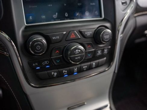 Used 2018 Jeep Grand Cherokee Trackhawk AWD/4WD image 27