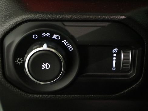 Used 2023 Jeep Wrangler Rubicon w/ Steel Bumper Group AWD/4WD image 33