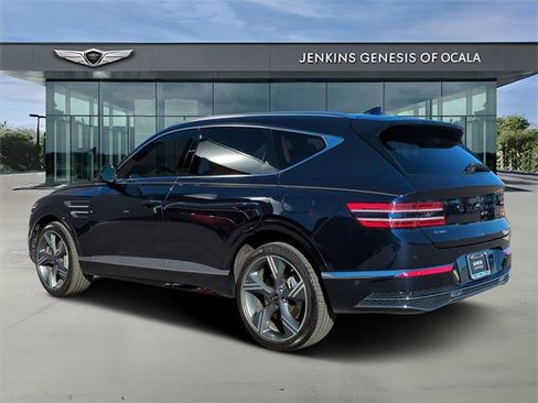 Certified 2025 Genesis GV80 2.5T Prestige image 5