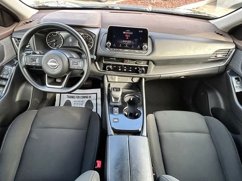 Used 2023 Nissan Rogue S FWD image 10