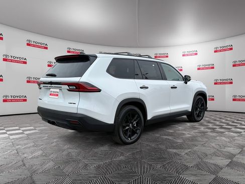 New 2026 Toyota Grand Highlander AWD Hybrid image 3