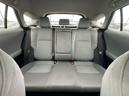 Used 2022 Toyota Venza LE image 21