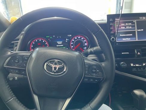 Used 2024 Toyota Camry XSE image 19