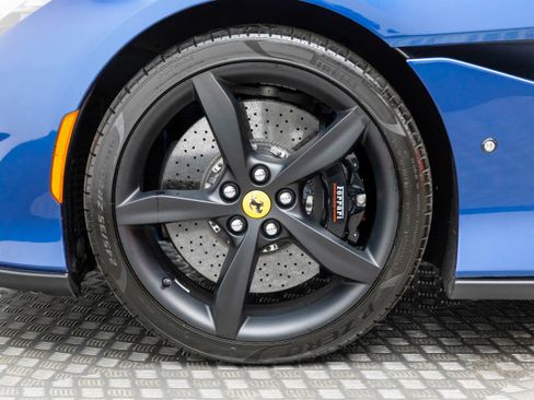 Certified 2019 Ferrari Portofino Base image 51