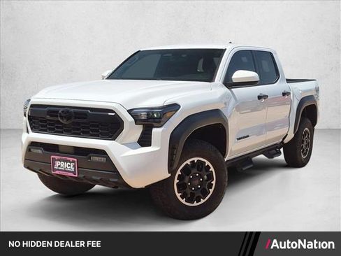 Used 2024 Toyota Tacoma TRD Off-Road AWD/4WD image 1