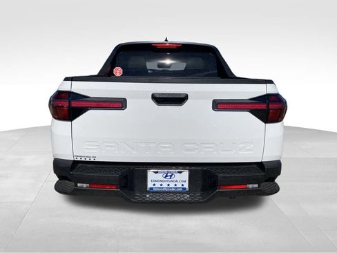 New 2026 Hyundai Santa Cruz SEL FWD image 16