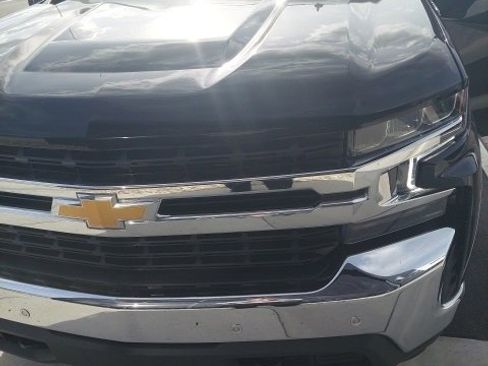 Used 2021 Chevrolet Silverado 1500 LT w/ Safety Package image 12