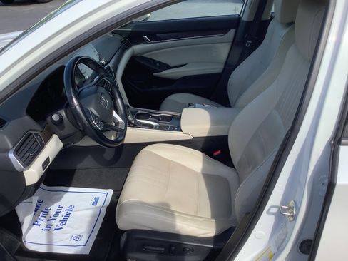 Used 2019 Honda Accord EX-L image 11