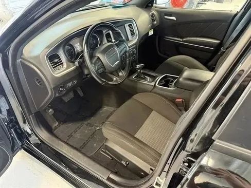 Used 2022 Dodge Charger GT RWD image 9