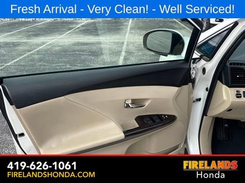 Used 2011 Toyota Venza w/ Convenience Pkg FWD image 12