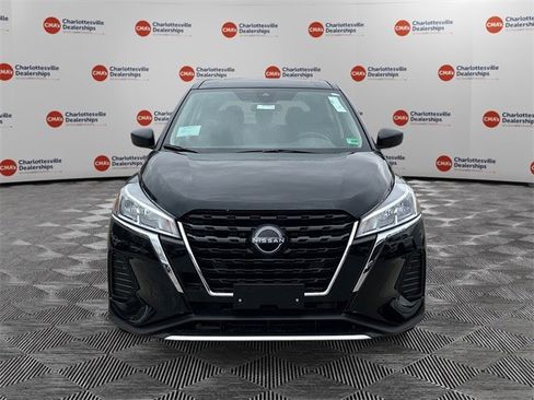 New 2025 Nissan Kicks Play S image 8