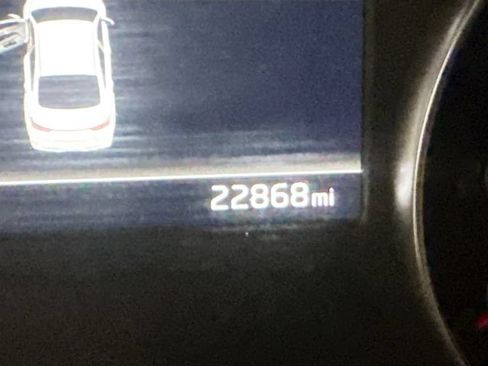 Used 2024 Kia Forte LXS w/ LXS Technology Package FWD image 12