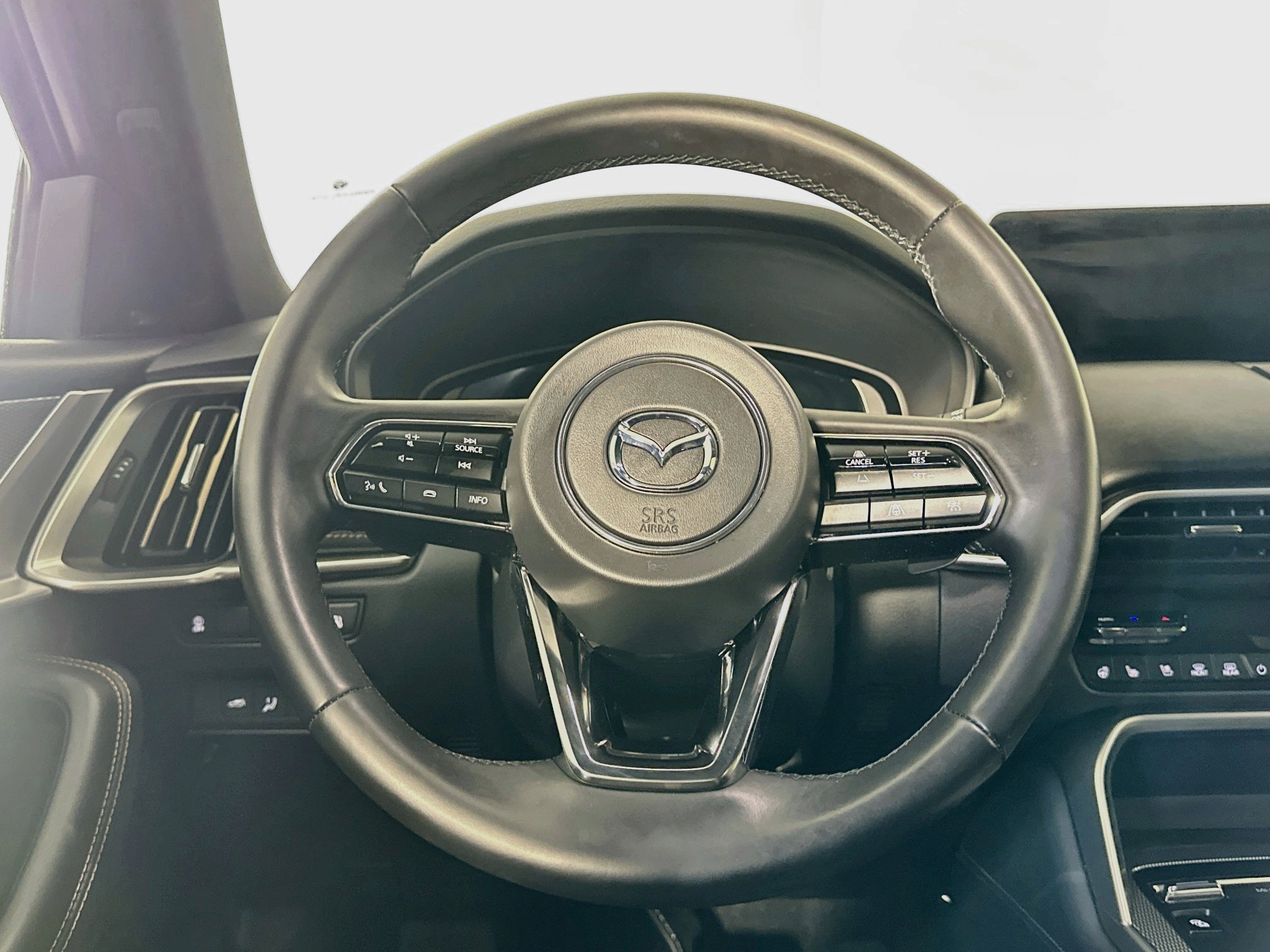 Used 2025 MAZDA CX-90 Plug-In Hybrid w/ Premium Plus AWD/4WD image 18