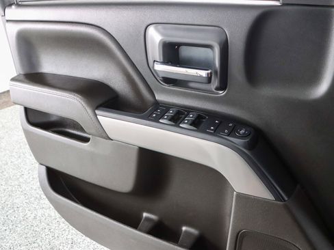 Used 2018 Chevrolet Silverado 1500 LT w/ All Star Edition image 23