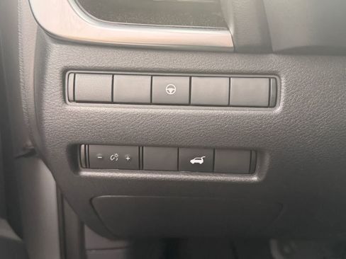Certified 2022 Nissan Rogue SL FWD image 11