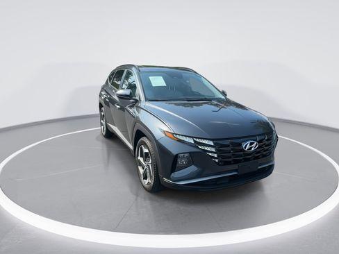 Used 2024 Hyundai Tucson SEL w/ Convenience Package AWD/4WD image 2