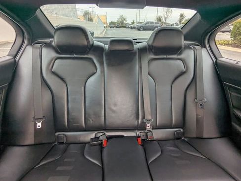 Used 2018 BMW M3 RWD image 13