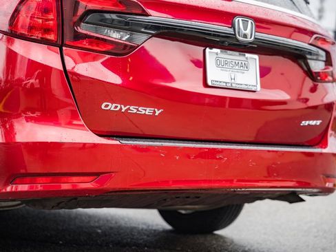 Used 2023 Honda Odyssey Sport image 8