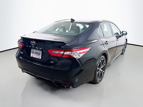 Certified 2019 Toyota Camry SE image 7