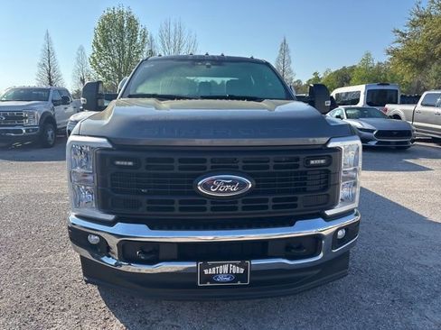 Used 2025 Ford F350 XL w/ 360-Degree Camera Package image 2