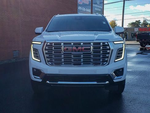 New 2026 GMC Yukon Denali w/ LPO, Floor Liner Package image 2
