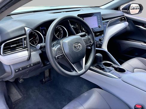 Used 2023 Toyota Camry LE FWD image 17