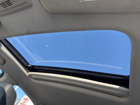 Used 2017 Honda Civic Touring image 16